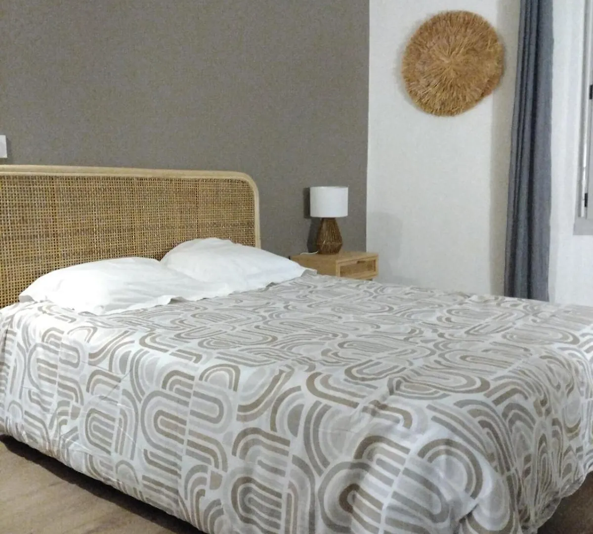 Appartement Cosy Romans-sur-Isère Apartamento